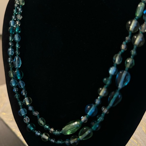 ⚜️3 for $30⚜️ Vintage Blue Beaded Station Necklace (Boho, Retro) - Picture 4 of 11